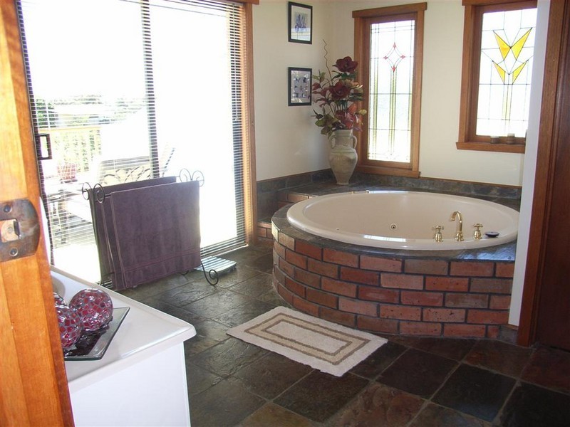 16 Ocean Drive, Ulverstone TAS 7315