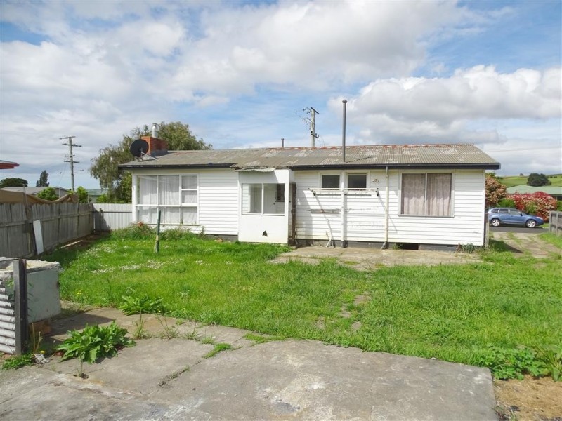 2 Charleston Crescent, Ulverstone TAS 7315