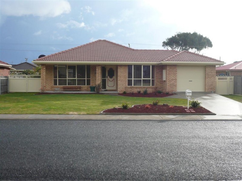 2 Arcadia Avenue, Turners Beach TAS 7315