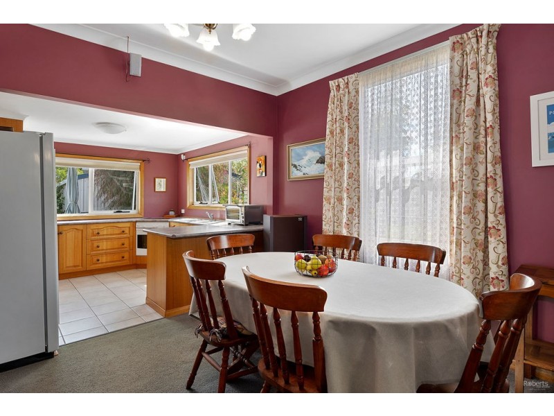 9 Main Street, Ulverstone TAS 7315