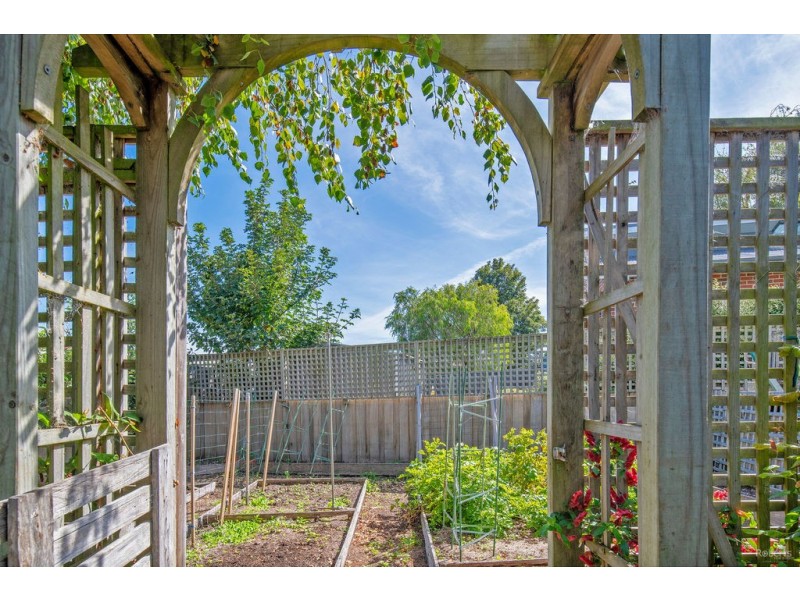 9 Main Street, Ulverstone TAS 7315