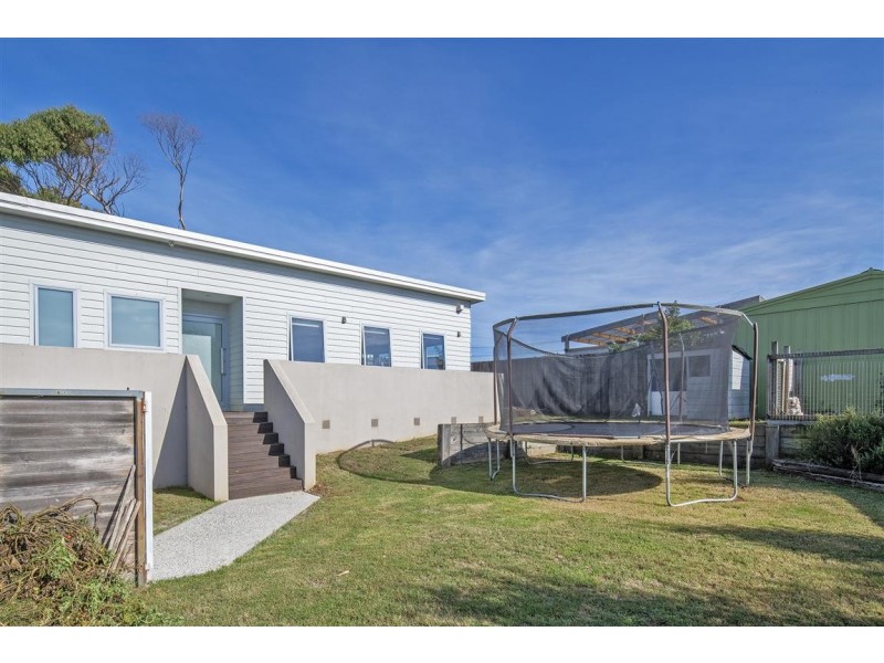 10 Whitegum Way, Turners Beach TAS 7315