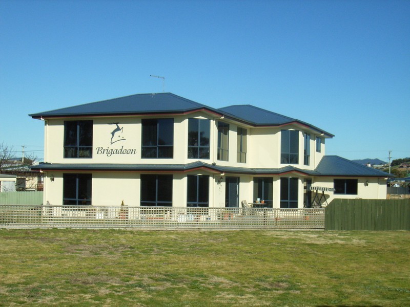 4 Moore Street, Ulverstone TAS 7315