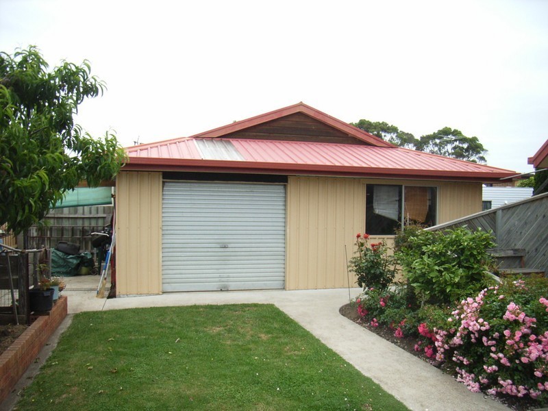 21 Nell Crescent, Ulverstone TAS 7315