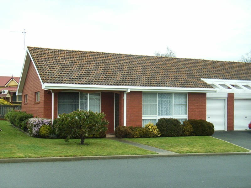 Unit 1 / 2 Jermyn Street, Ulverstone TAS 7315