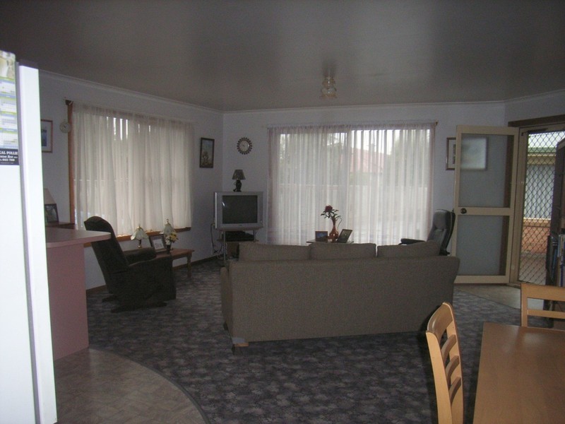 Unit 2 / 3 Riverside Avenue, Ulverstone TAS 7315