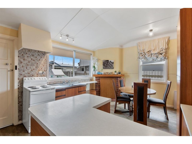 6 Fulton Street, Ulverstone TAS 7315
