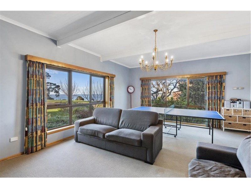 31 West Ridge Road, Penguin TAS 7316