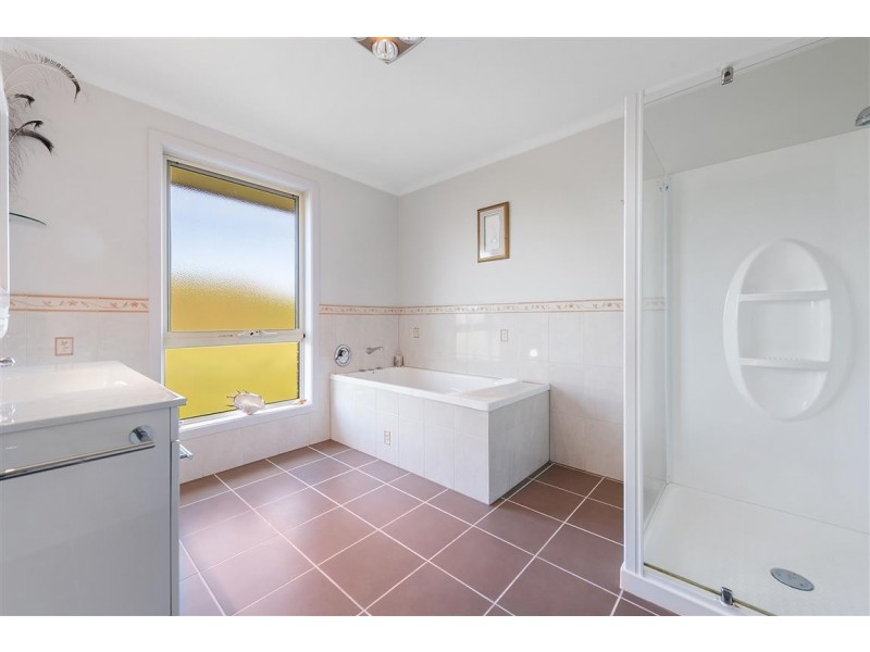 193 Upper Maud Street, West Ulverstone TAS 7315