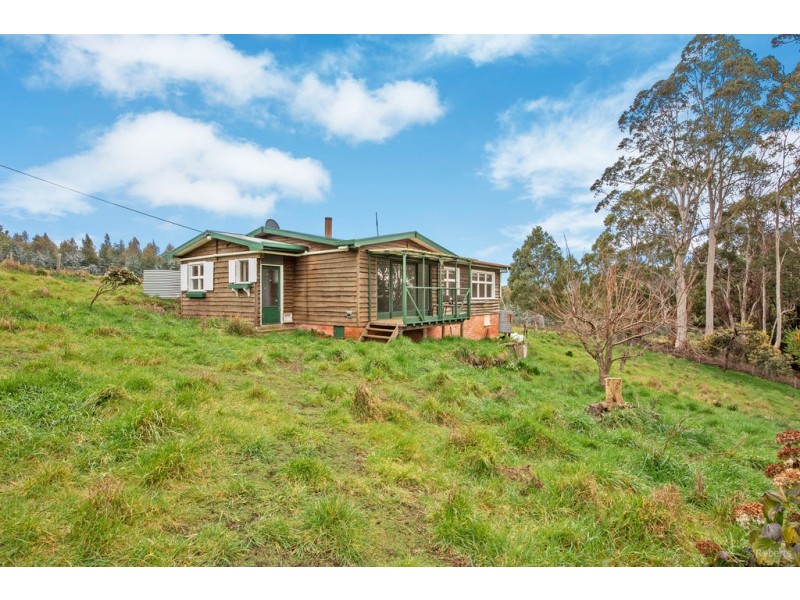 44 Clarkes Road, Preston TAS 7315