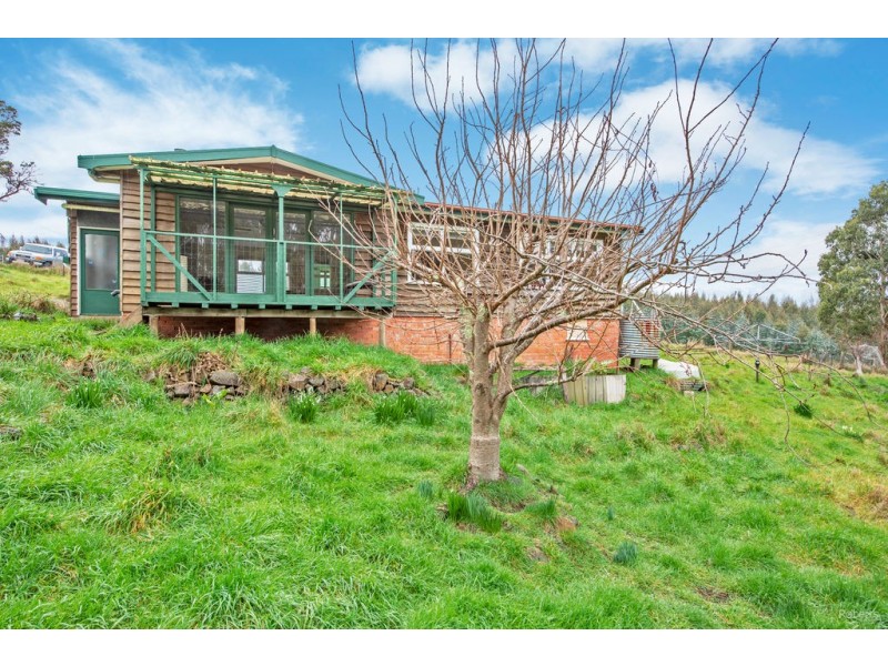 44 Clarkes Road, Preston TAS 7315