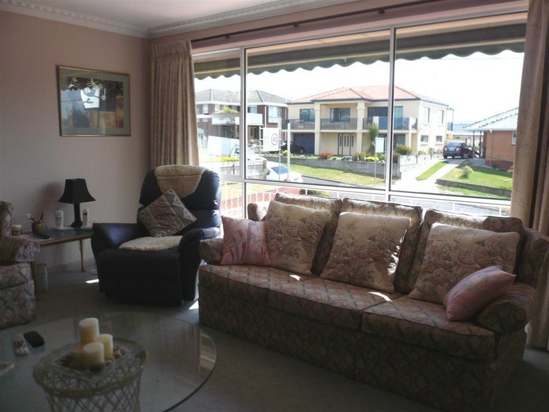 16 Richard Place, Ulverstone TAS 7315