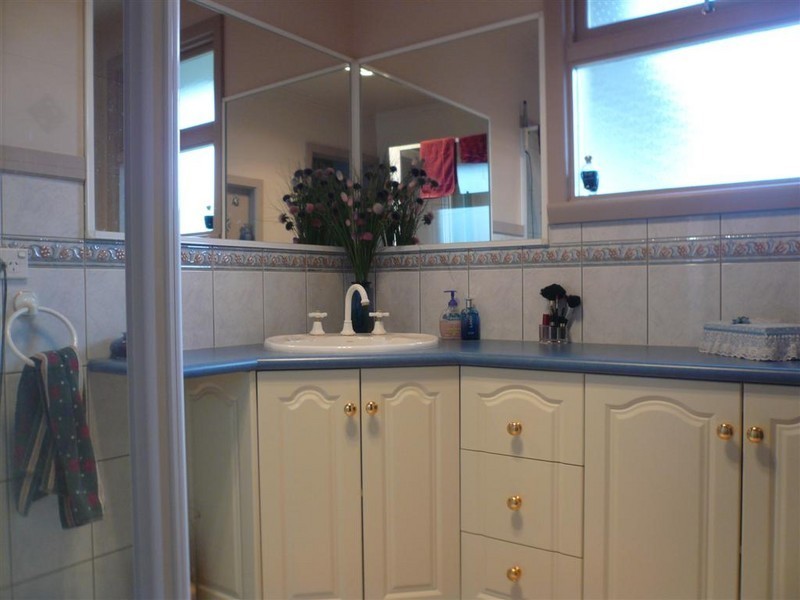 16 Richard Place, Ulverstone TAS 7315