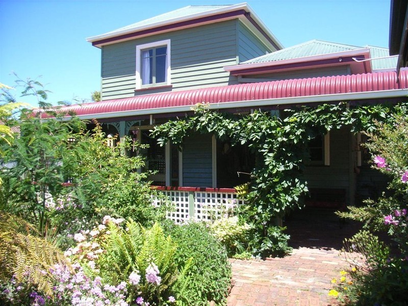 21 George Street, Ulverstone TAS 7315