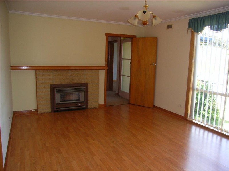 5 South Road, Penguin TAS 7316