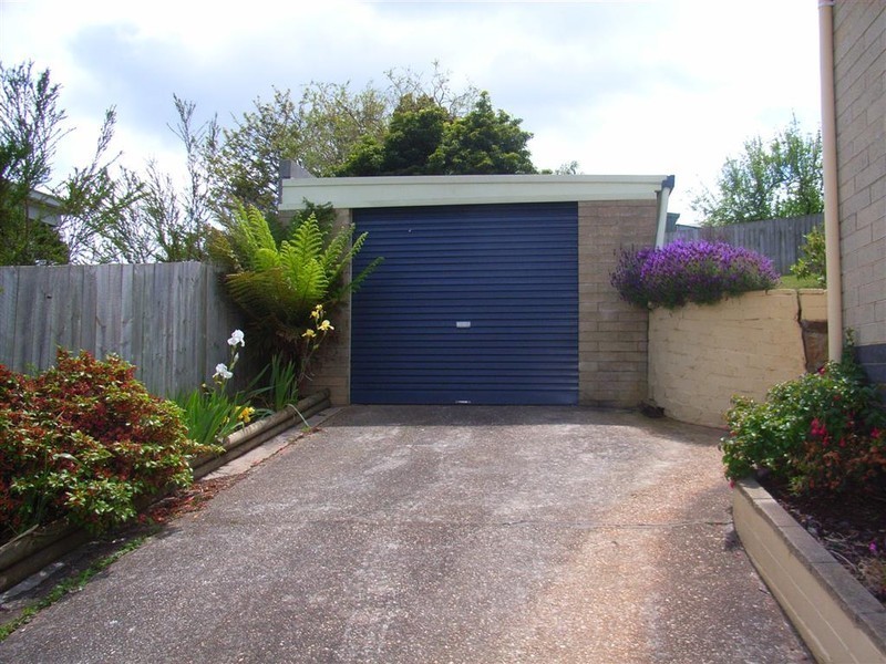 5 South Road, Penguin TAS 7316