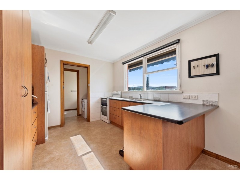 20 Riverview Avenue, East Devonport TAS 7310