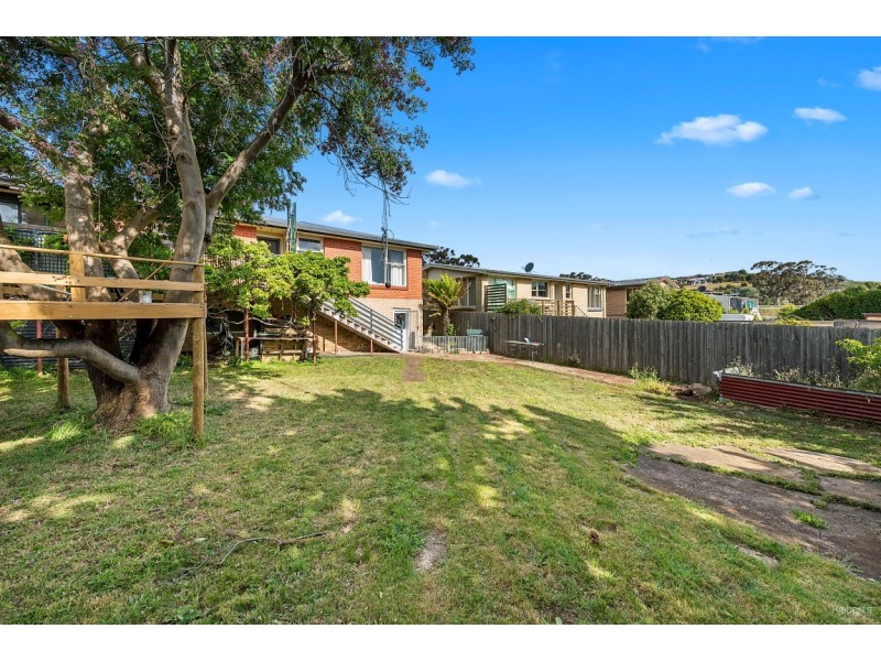 20 Riverview Avenue, East Devonport TAS 7310