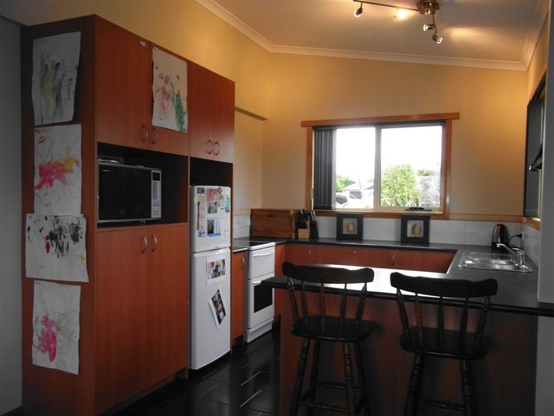 5 Crisling Place, Penguin TAS 7316