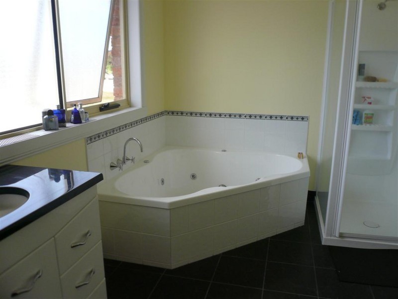 11 Poynton Close, Turners Beach TAS 7315