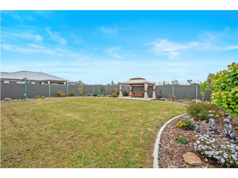 9 Briar Court, Latrobe TAS 7307