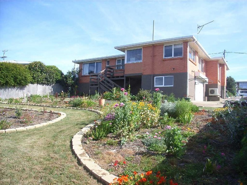 73 Upper Maud Street, Ulverstone TAS 7315