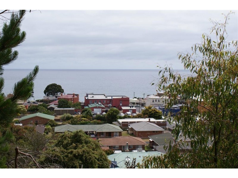 27 Quinn Street, Penguin TAS 7316