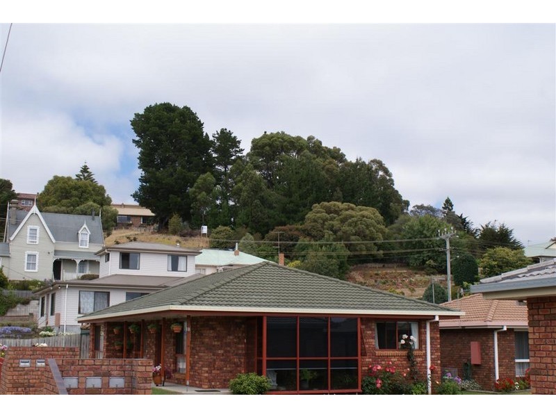 27 Quinn Street, Penguin TAS 7316