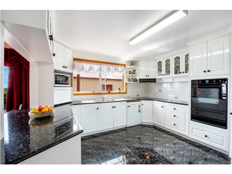 12 Clarke Street, Ulverstone TAS 7315