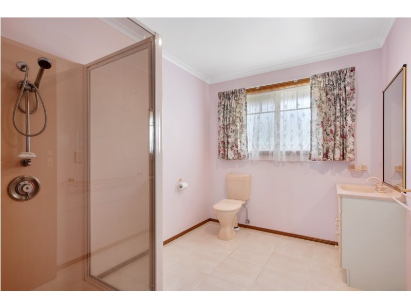 12 Clarke Street, Ulverstone TAS 7315