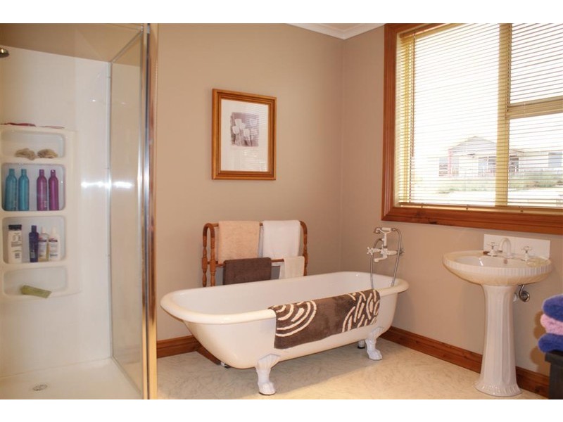 45 Henslowes Road, Ulverstone TAS 7315