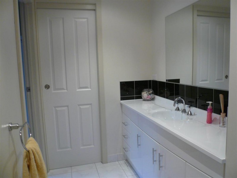 11 Holliview Way, Ulverstone TAS 7315