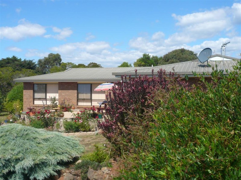 426 West Pine Road, West Pine, Penguin TAS 7316