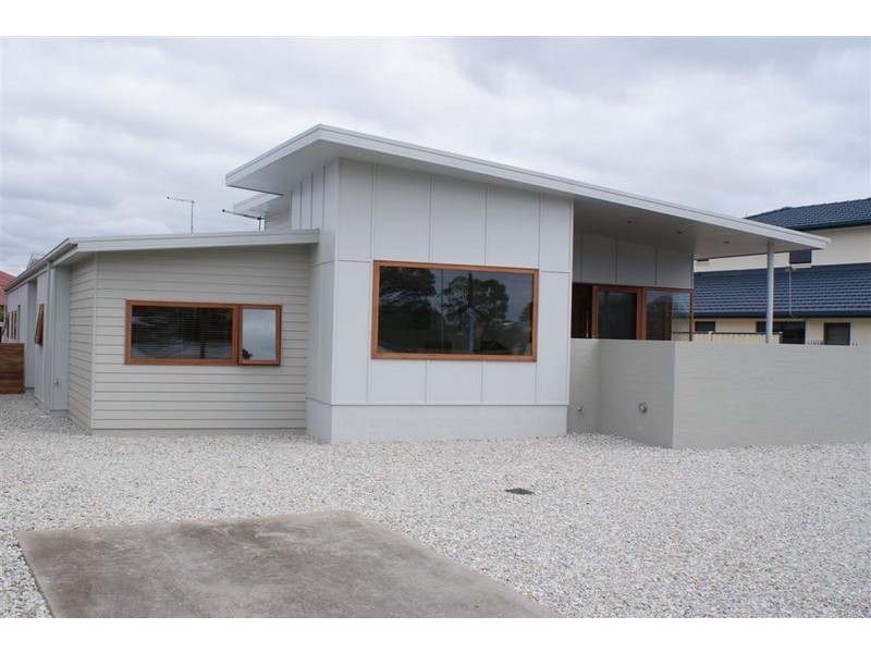 11 Tasma Parade, Ulverstone TAS 7315