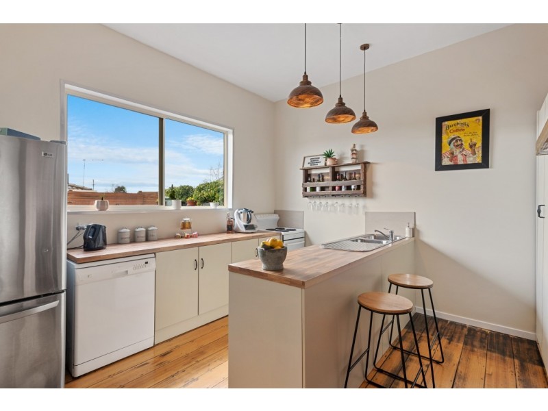 15 Main Street, Ulverstone TAS 7315