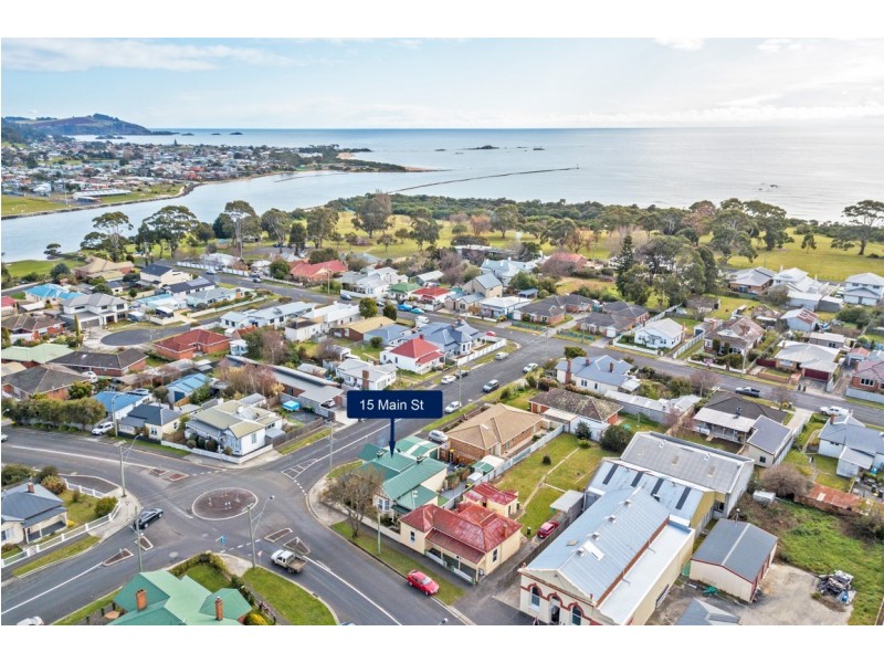 15 Main Street, Ulverstone TAS 7315