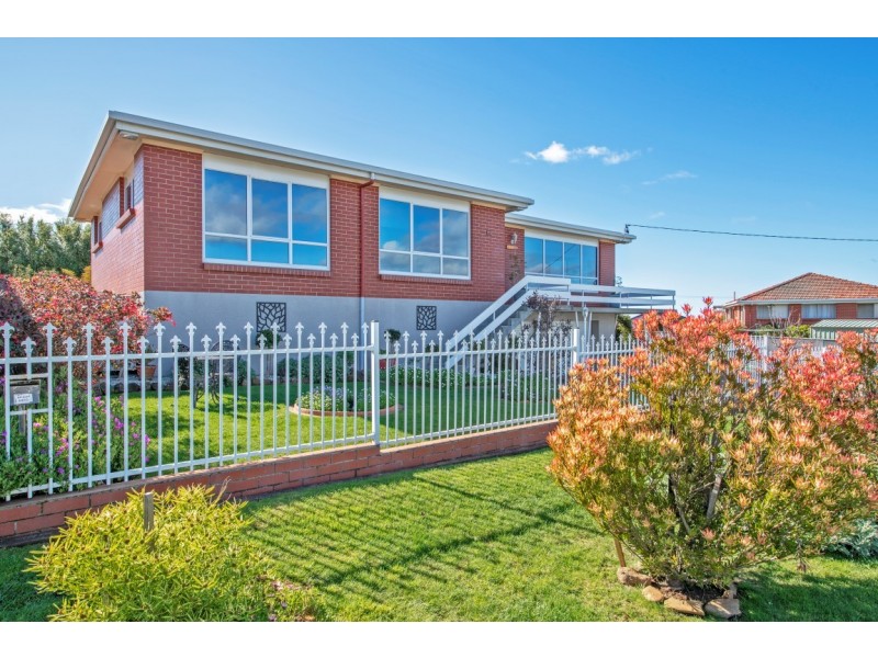 60 Upper Maud Street, West Ulverstone TAS 7315