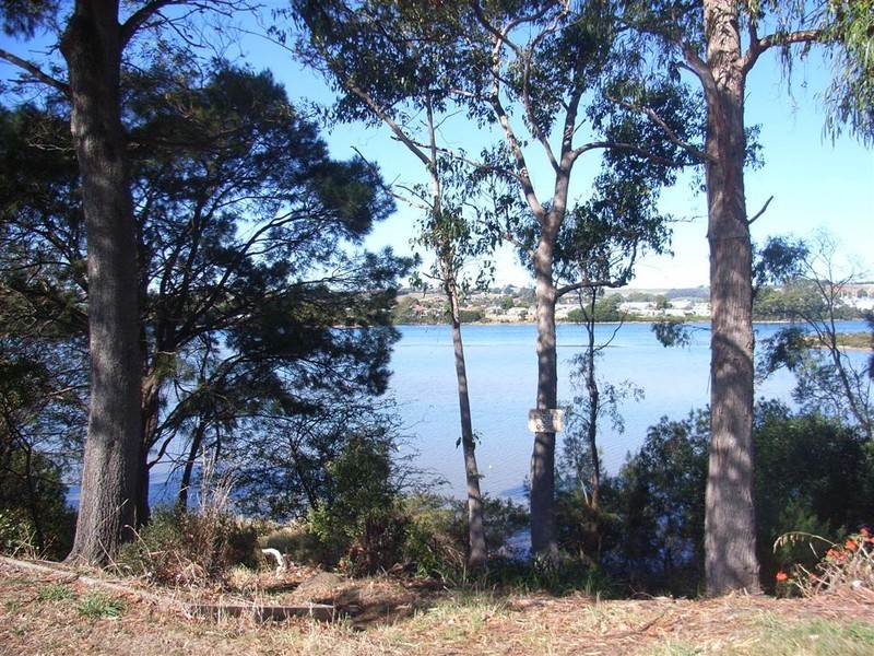 14 River Road, Ulverstone TAS 7315