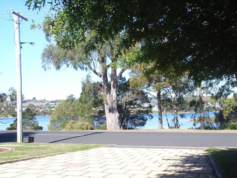 14 River Road, Ulverstone TAS 7315