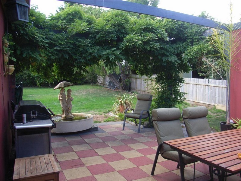 14 River Road, Ulverstone TAS 7315