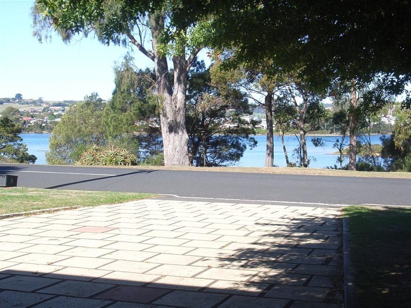 14 River Road, Ulverstone TAS 7315