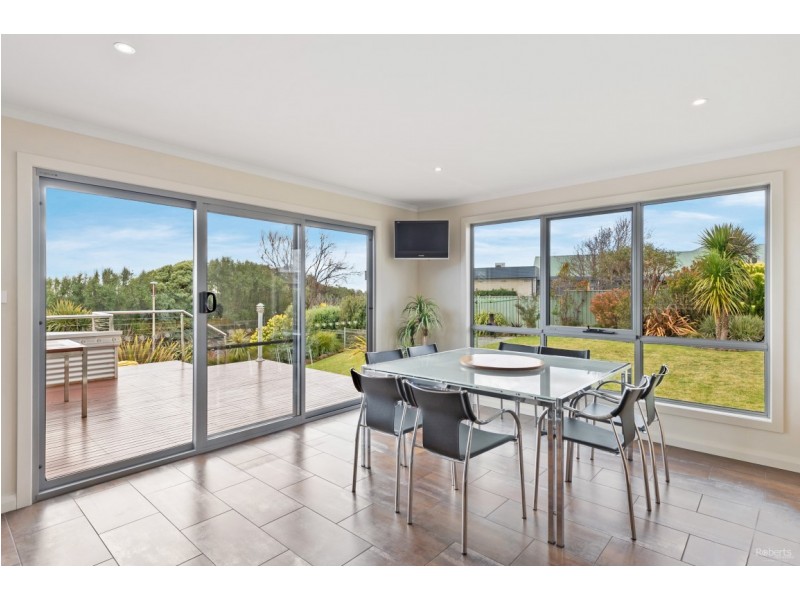 10 Richard Place, Ulverstone TAS 7315