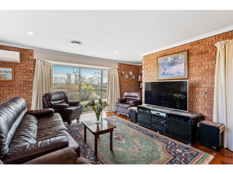 12 Jackson Avenue, West Ulverstone TAS 7315