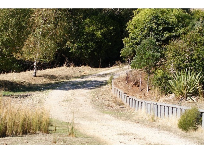 6 Waverley Road, Ulverstone TAS 7315