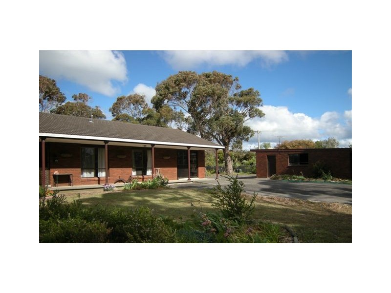 34 Clerke Street, Leith TAS 7315