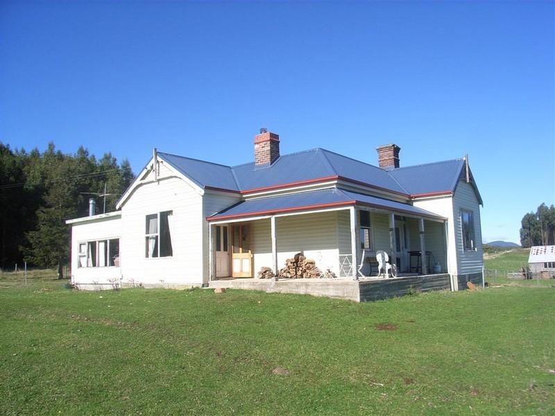 89 Clarkes Road, Preston TAS 7315