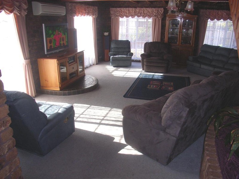 15 Highfield Crescent, Ulverstone TAS 7315