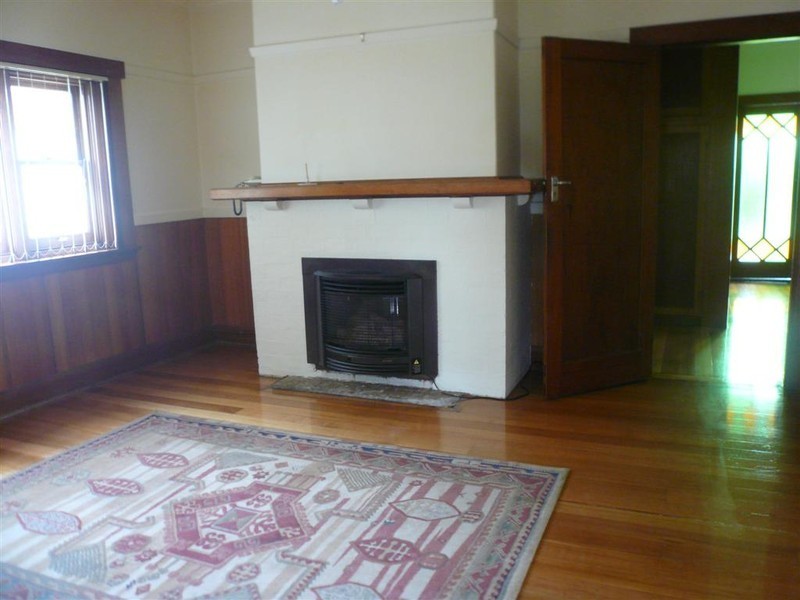 1 Clarke Street, Ulverstone TAS 7315