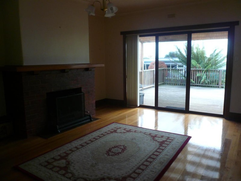 1 Clarke Street, Ulverstone TAS 7315