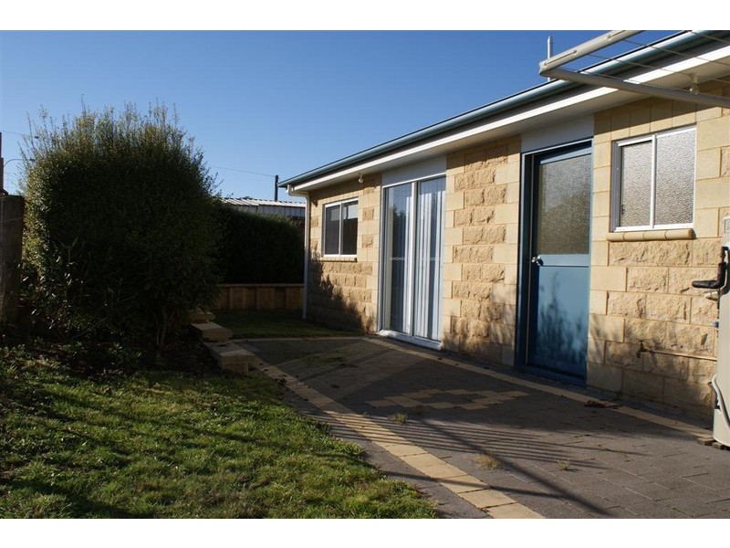 Unit 3/11 Elizabeth Street, Ulverstone TAS 7315